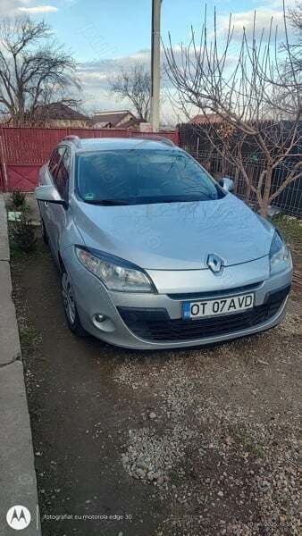Utilizat 2010 Renault Mégane III Break | 3.600 EUR (Preț OK) - Imagine 1/4