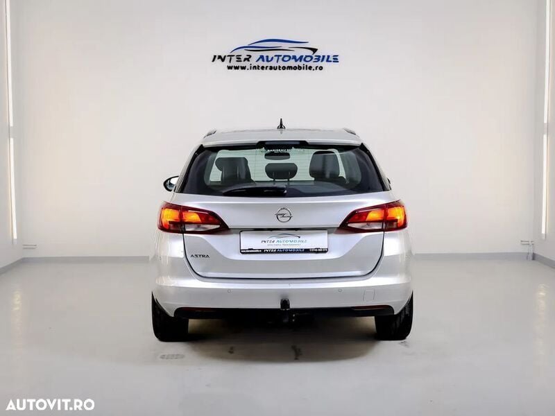 Second-hand Opel Astra Edition 105 CP (77 kW) 2019 Argint Break