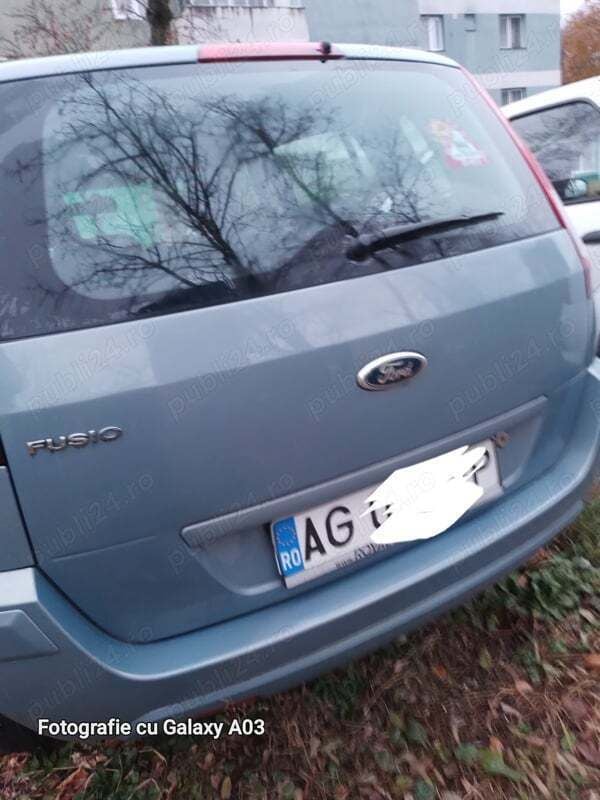 Second-hand Ford Fusion 59 CP (43 kW) 2010 Gri Break