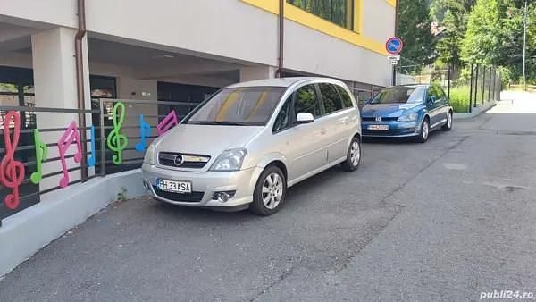 Argintiu Utilizat 2009 Opel Meriva Monovolum | 2.200 EUR (Preț OK) - Imagine 1/4