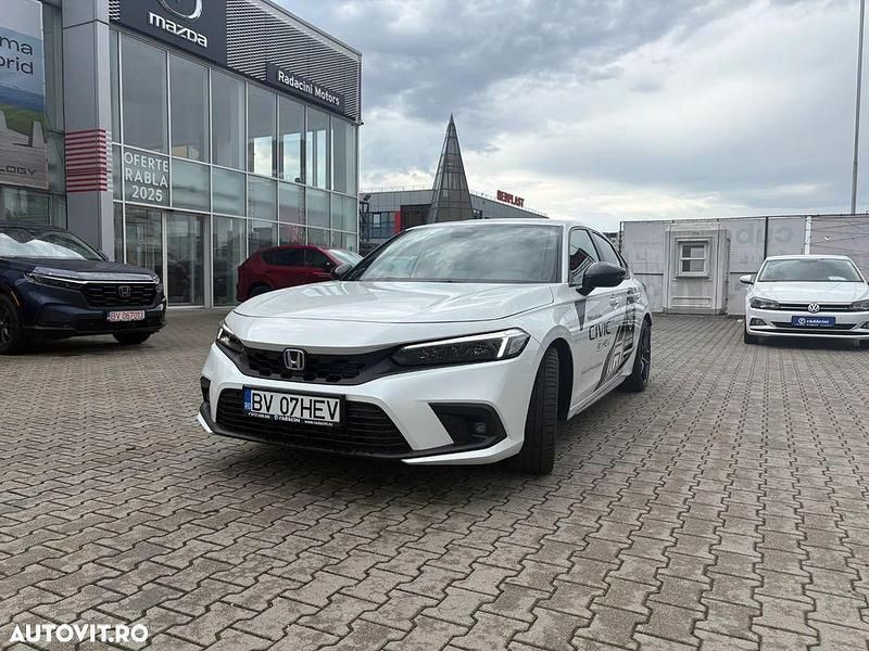 Alb Nouă 2024 Honda Civic Sport Hatchback | 32.006 EUR (Preț bun) - Imagine 1/4
