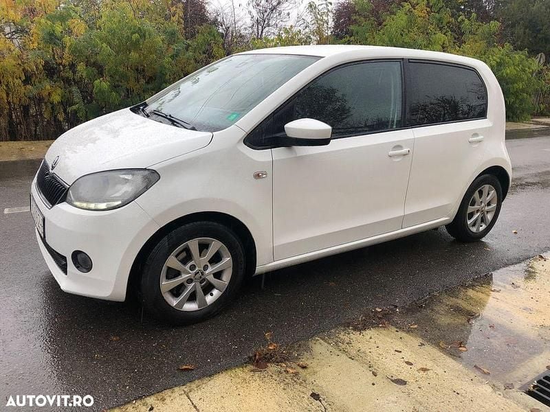 Second-hand Skoda Citigo Style 75 CP (55 kW) 2017 Culoarealb Hatchback