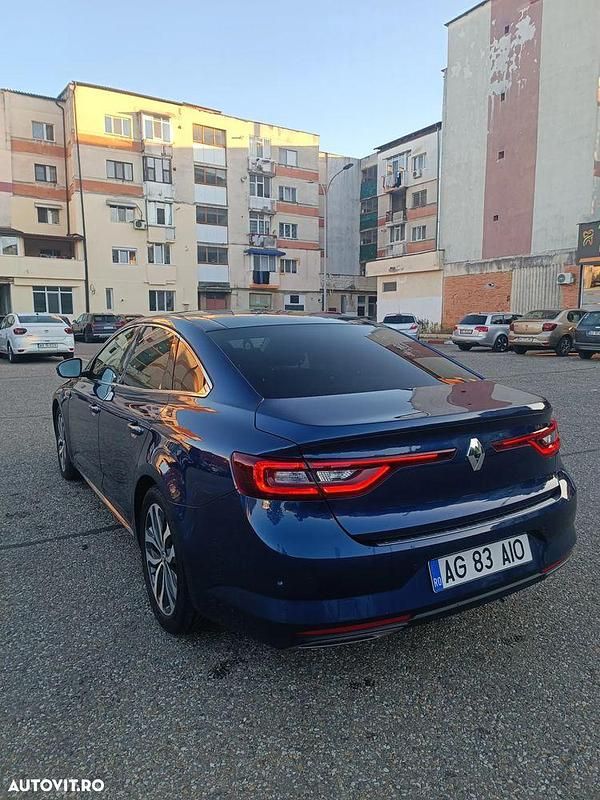 Second-hand Renault Talisman 160 CP (117 kW) 2017 Culoarealbastru Berlinǎ