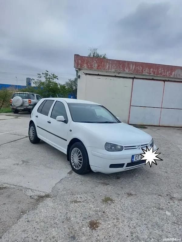 Utilizat 2001 VW Golf IV Berlinǎ | 850 EUR (Preț bun) - Imagine 1/4