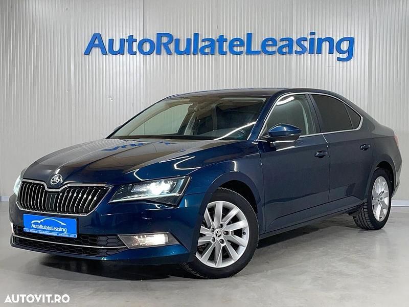 Culoarealbastru Utilizat 2019 Skoda Superb Ambition Berlinǎ | 17.690 EUR (Preț OK) - Imagine 1/4