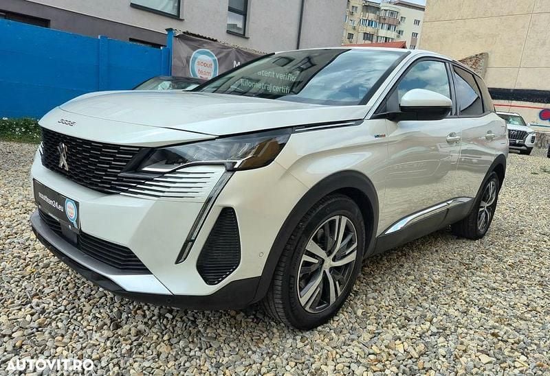 Second-hand Peugeot 3008 Allure 225 CP (165 kW) 2021 Alb SUV