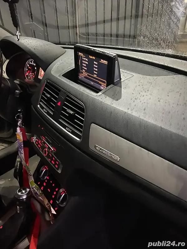 Utilizat 2014 Audi Q3 SUV | 123.456 EUR - Imagine 1/4