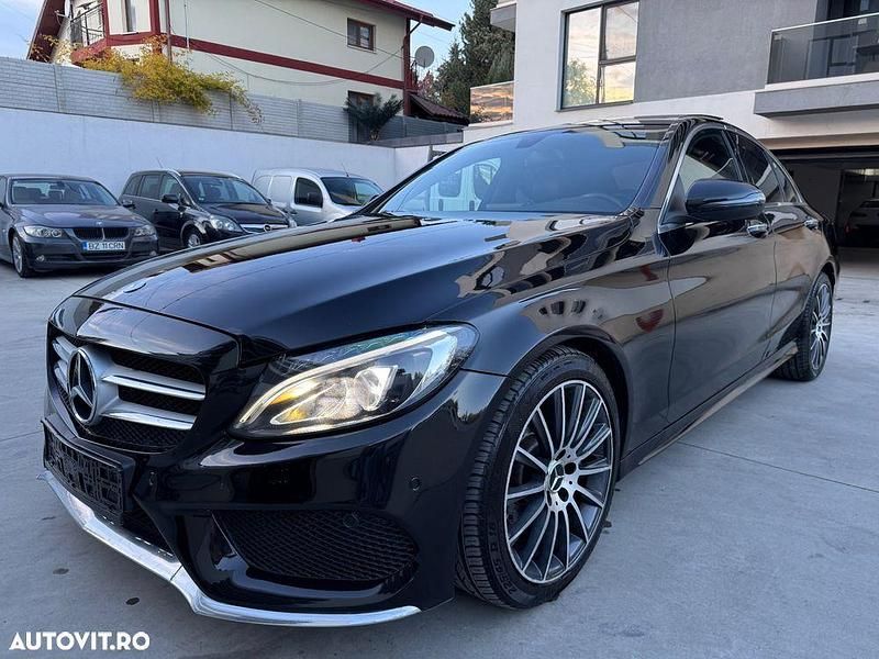 Culoarenegru Utilizat 2018 Mercedes C200 Berlinǎ | 16.990 EUR (Super Preț) - Imagine 1/4
