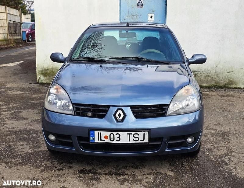 Second-hand Renault Symbol II 65 CP (47 kW) 2009 Culoarealbastru Berlinǎ