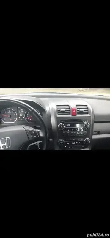 Utilizat 2009 Honda CR-V SUV | 5.000 EUR (Preț OK) - Imagine 1/4