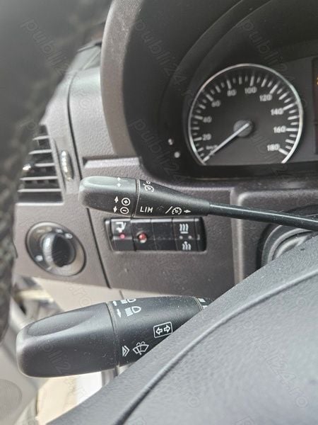 Utilizat 2018 Mercedes Sprinter Van | 15.900 EUR - Imagine 1/4