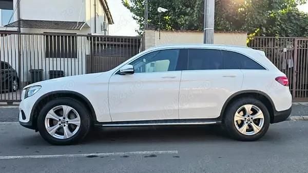 Second-hand Mercedes GLC250 Exclusive 205 CP (150 kW) 2017 Alb SUV
