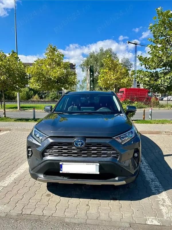 Gri Utilizat 2024 Toyota RAV4 Hybrid SUV | 38.500 EUR (Super Preț) - Imagine 1/4