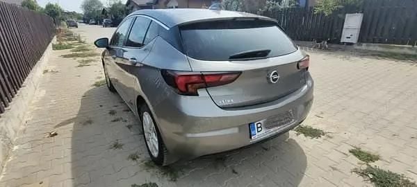 Second-hand Opel Astra Edition 136 CP (100 kW) 2017 Gri Hatchback