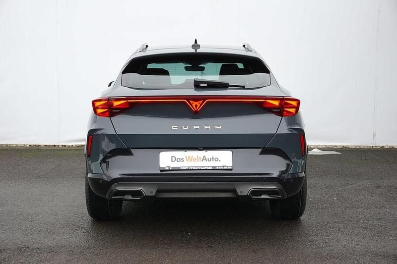 Nouă Cupra Formentor 204 CP (150 kW) 2025 Albastru mediu  normal SUV