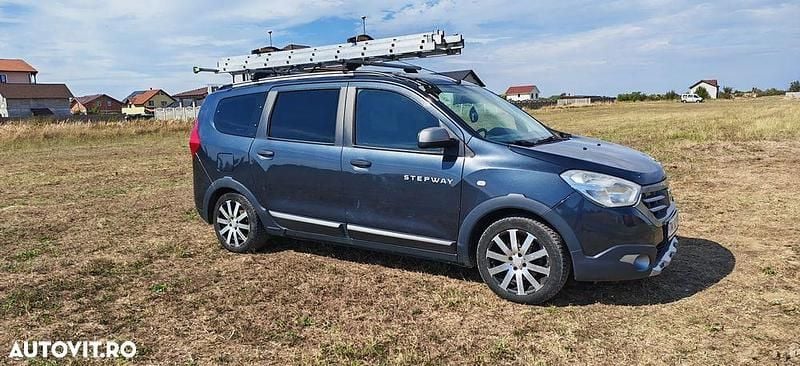 Second-hand Dacia Lodgy Stepway 109 CP (80 kW) 2015 Culoaregri Monovolum