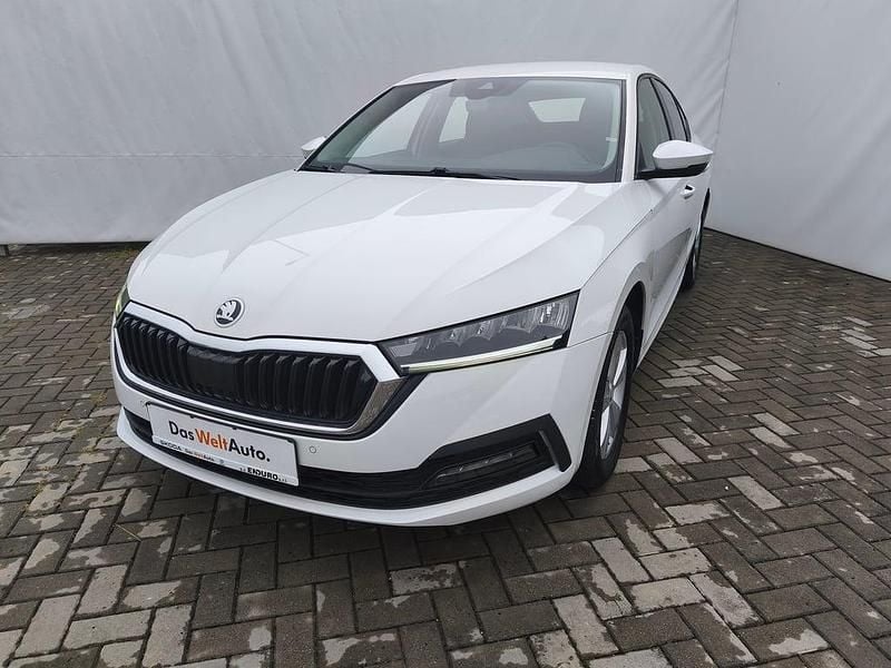 Culoarealb Utilizat 2021 Skoda Octavia Ambition Berlinǎ | 16.973 EUR (Preț OK) - Imagine 1/4