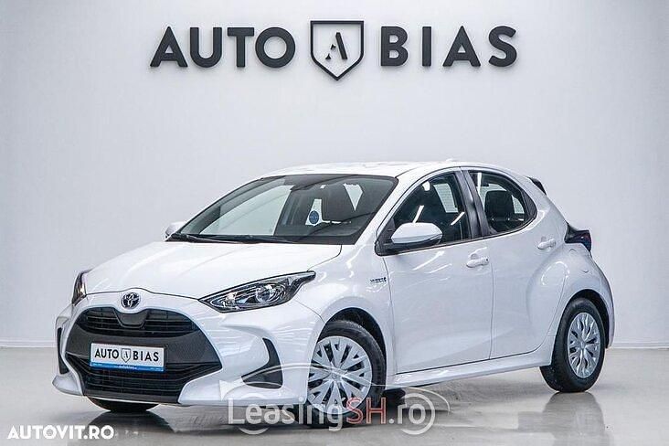 Culoarealb Utilizat 2021 Toyota Yaris Hybrid | 14.990 EUR (Preț OK) - Imagine 1/4