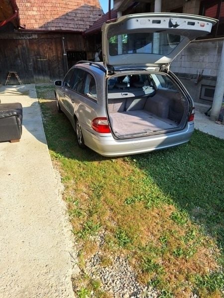 Utilizat 2004 Mercedes E280 Break | 3.500 EUR - Imagine 1/4