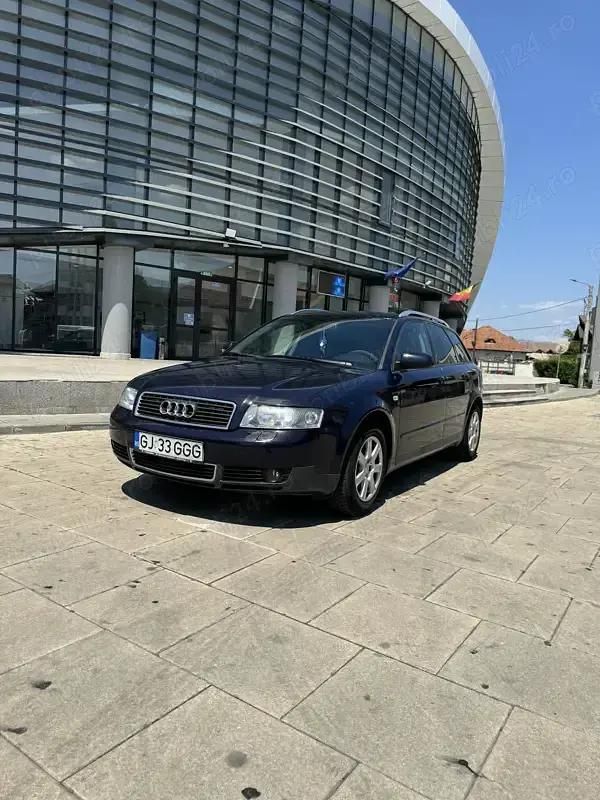 Albastru Utilizat 2003 Audi A4 Break | 3.399 EUR (Scump) - Imagine 1/4