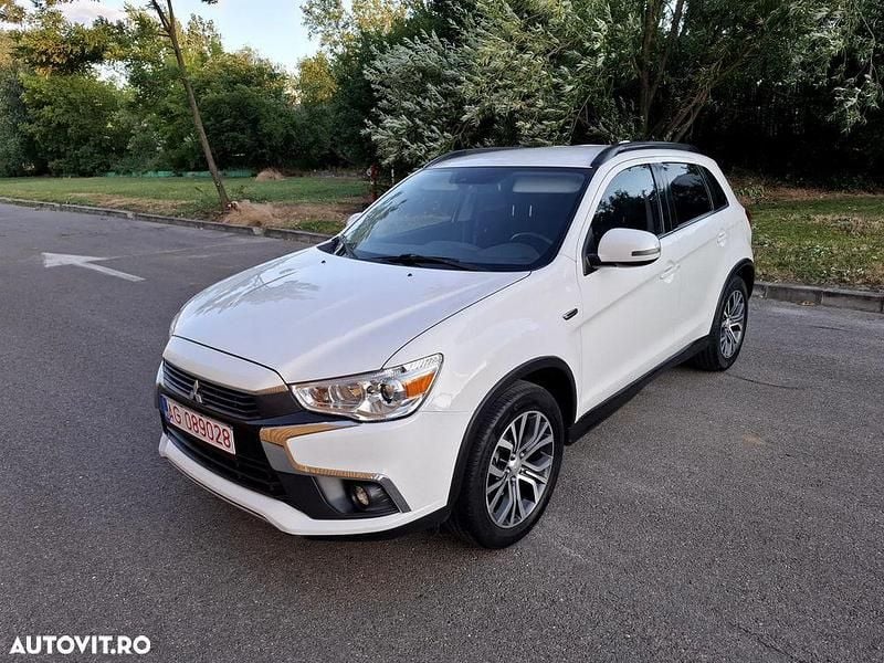 Alb Utilizat 2017 Mitsubishi ASX Top SUV | 10.900 EUR (Puțin scump) - Imagine 1/4