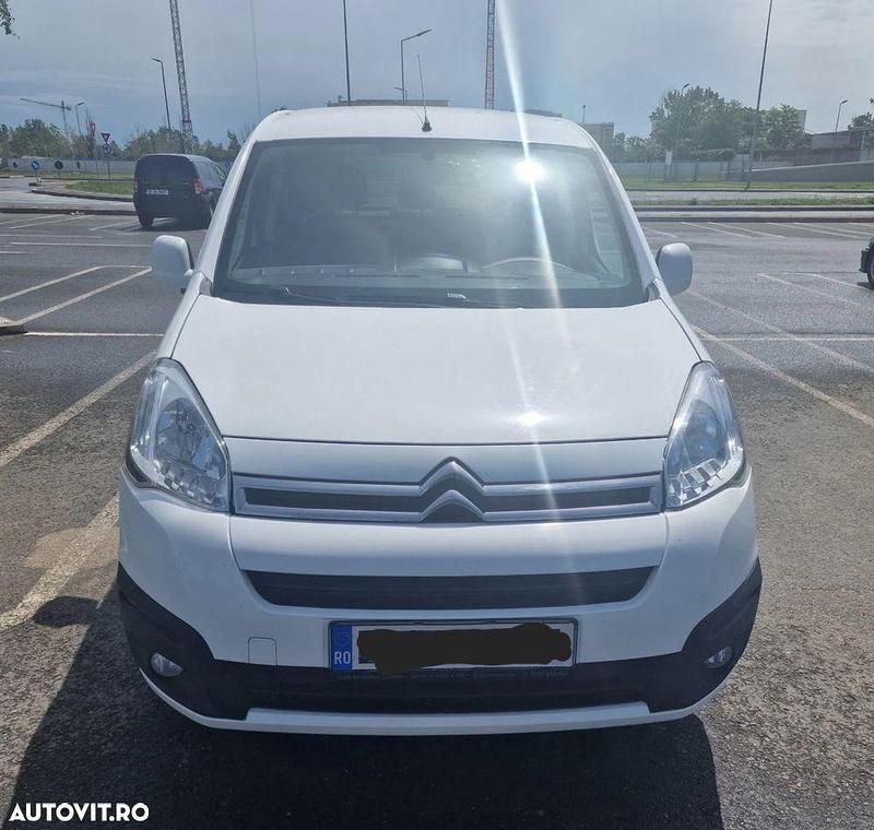 Culoarealb Utilizat 2016 Citroën Berlingo Live Monovolum | 5.800 EUR (Preț OK) - Imagine 1/4