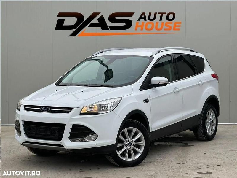 Second-hand Ford Kuga Titanium 180 CP (132 kW) 2015 Culoarealb SUV