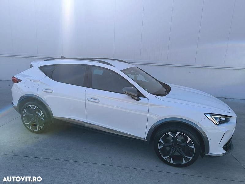 Culoarealb Utilizat 2022 Cupra Formentor VZ SUV | 19.999 EUR (Super Preț) - Imagine 1/4