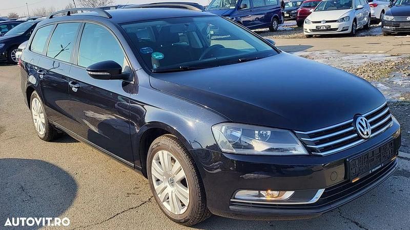 Second-hand VW Passat 122 CP (89 kW) 2012 Culoarenegru Break