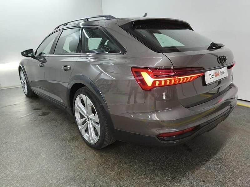 Second-hand Audi A6 286 CP (210 kW) 2020 Maro inchis  metalic