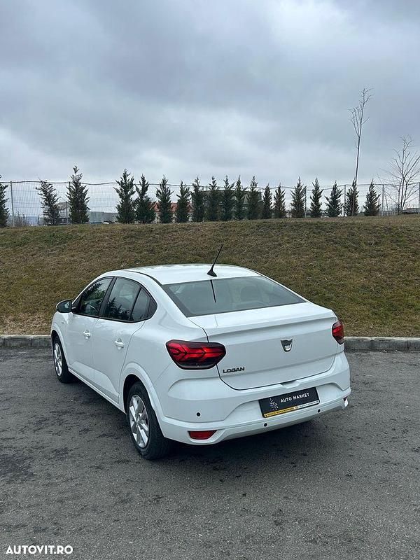 Second-hand Dacia Logan Comfort 90 CP (66 kW) 2022 Culoarealb Berlinǎ