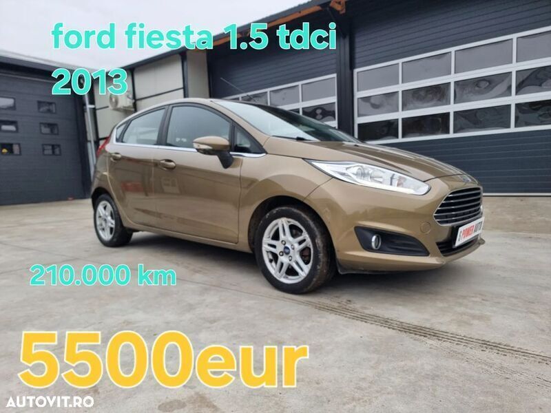Maro Utilizat 2013 Ford Fiesta Titanium Hatchback | 5.250 EUR (Preț OK) - Imagine 1/4