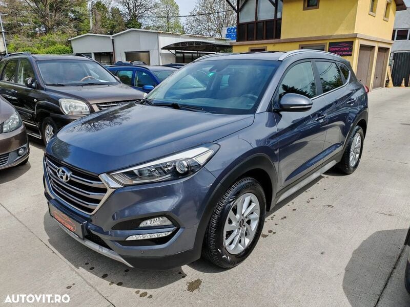 Gri Utilizat 2017 Hyundai Tucson Premium SUV | 15.999 EUR (Preț OK) - Imagine 1/4