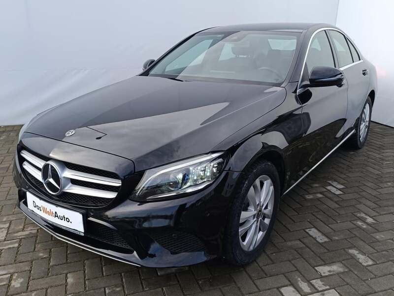 Negru Utilizat 2019 Mercedes C220 Berlinǎ | 23.971 EUR (Preț bun) - Imagine 1/4