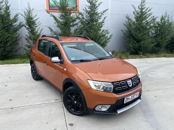 Utilizat 2018 Dacia Sandero Stepway Hatchback | 7.190 EUR (Preț OK) - Imagine 1/4