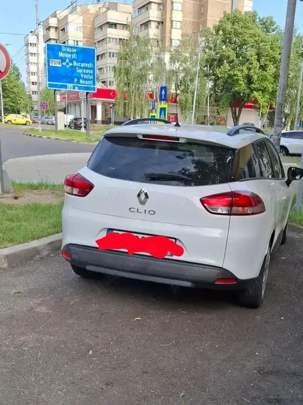 Alb Utilizat 2016 Renault Clio GrandTour Break | 5.500 EUR - Imagine 1/4
