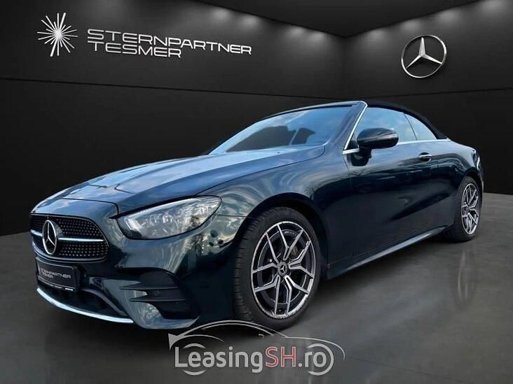 Verde Utilizat 2023 Mercedes G300 AMG SUV | 61.163 EUR (Preț OK) - Imagine 1/4