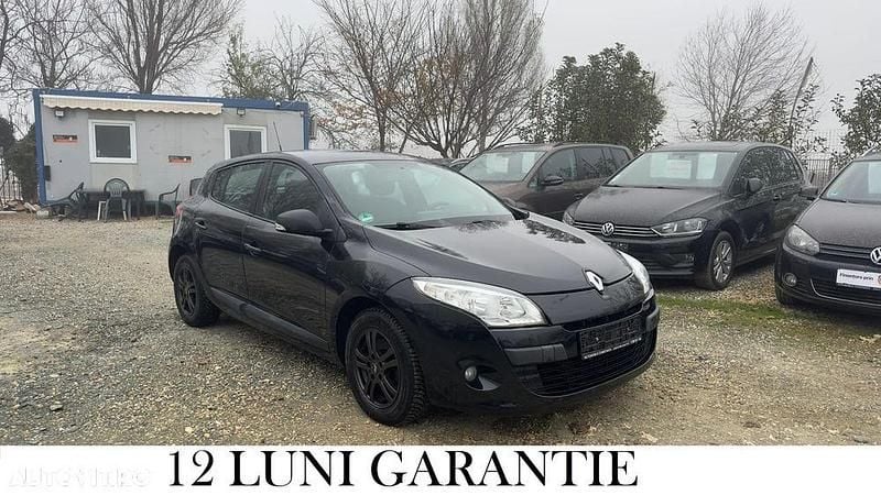Second-hand Renault Mégane III 100 CP (73 kW) 2011 Culoarenegru Hatchback