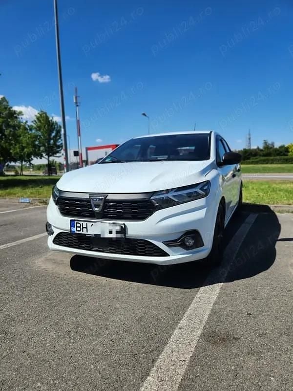 Alb Utilizat 2021 Dacia Sandero Hatchback | 10.550 EUR (Preț OK) - Imagine 1/4
