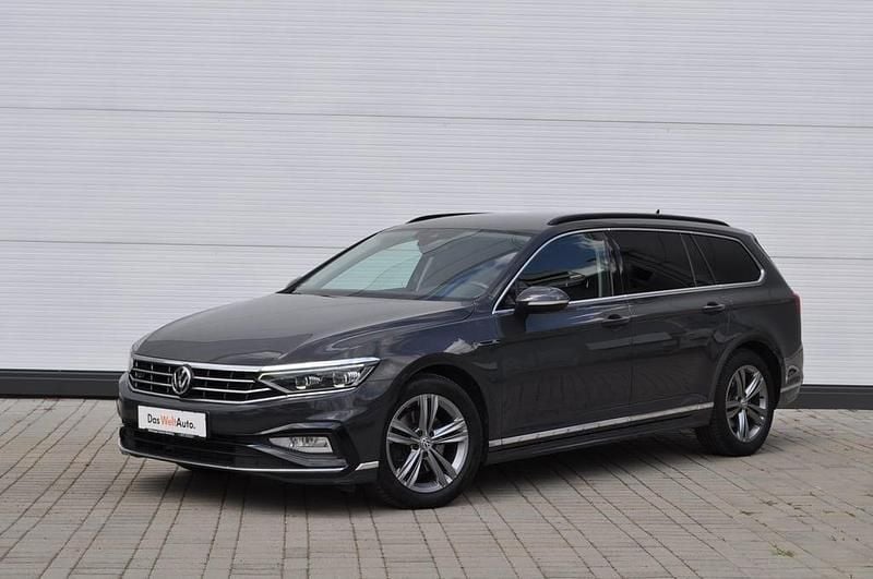 Gri inchis metalic Utilizat 2020 VW Passat Business Break | 19.500 EUR (Scump) - Imagine 1/4