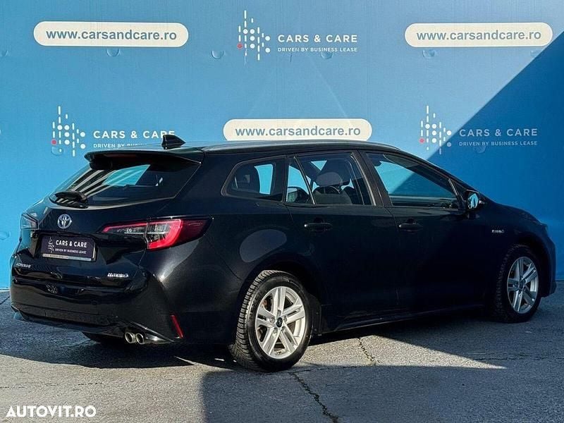 Second-hand Toyota Corolla 180 CP (132 kW) 2020 Culoarenegru Berlinǎ