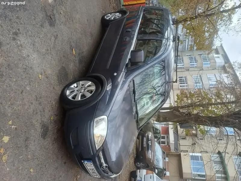 Utilizat 2010 Opel Combo Monovolum | 1.950 EUR - Imagine 1/4