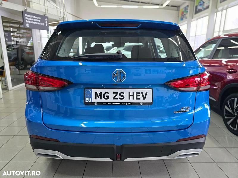 Nouă MG ZS 197 CP (144 kW) 2025 Culoarealbastru SUV