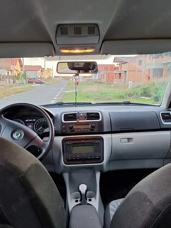 Second-hand Skoda Roomster 65 CP (47 kW) 2007 Monovolum