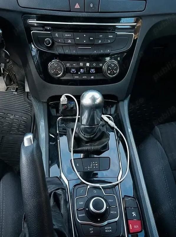 Second-hand Peugeot 508 115 CP (84 kW) 2013 Albastru Berlinǎ