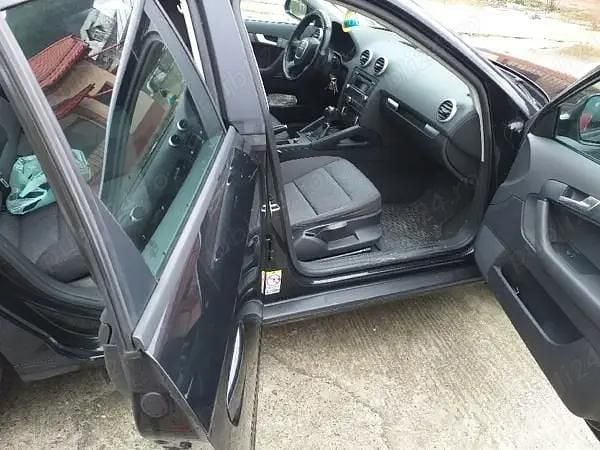 Second-hand Audi A3 90 CP (66 kW) 2010 Negru Hatchback