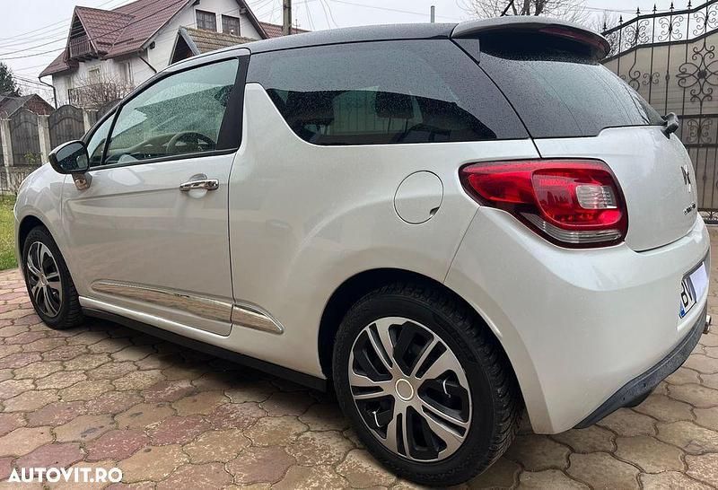 Second-hand Citroën DS3 So Chic 92 CP (67 kW) 2011 Culoarealb Hatchback