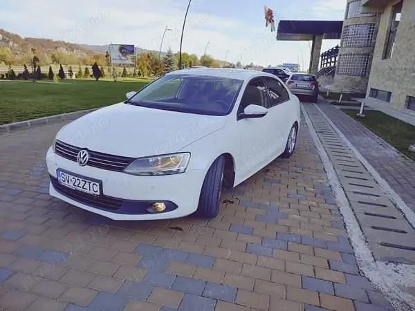 Utilizat 2012 VW Jetta Hatchback | 6.000 EUR (Scump) - Imagine 1/4