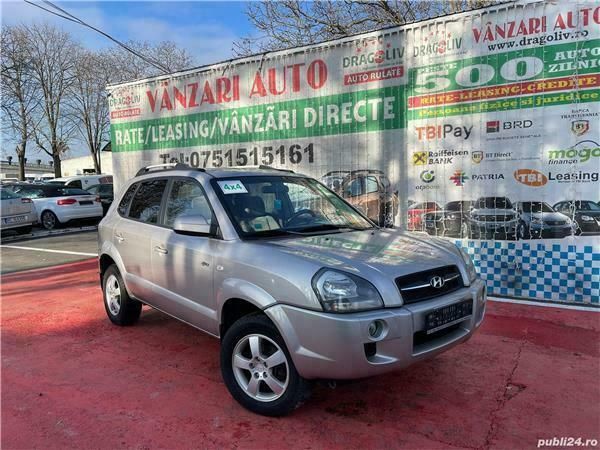 Argintiu Utilizat 2004 Hyundai Tucson SUV | 4.499 EUR - Imagine 1/4