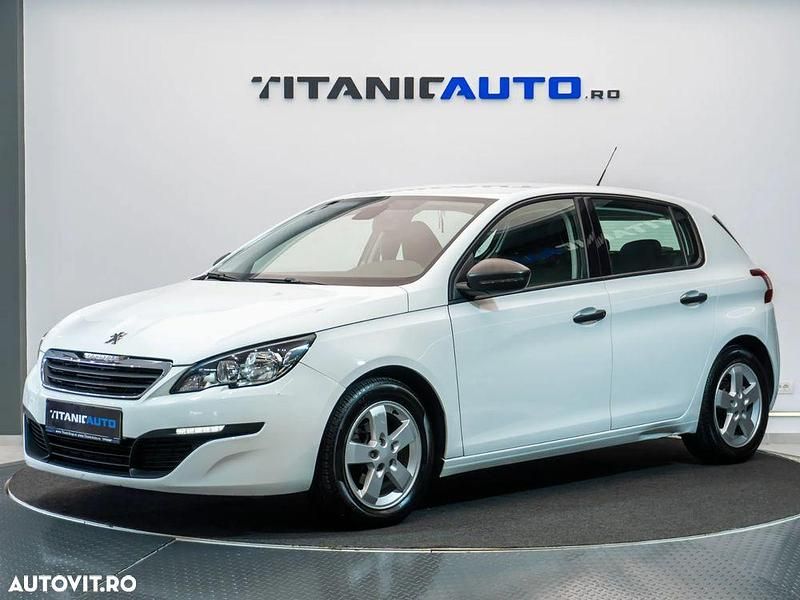 Second-hand Peugeot 308 Active 82 CP (60 kW) 2015 Culoarealb Hatchback